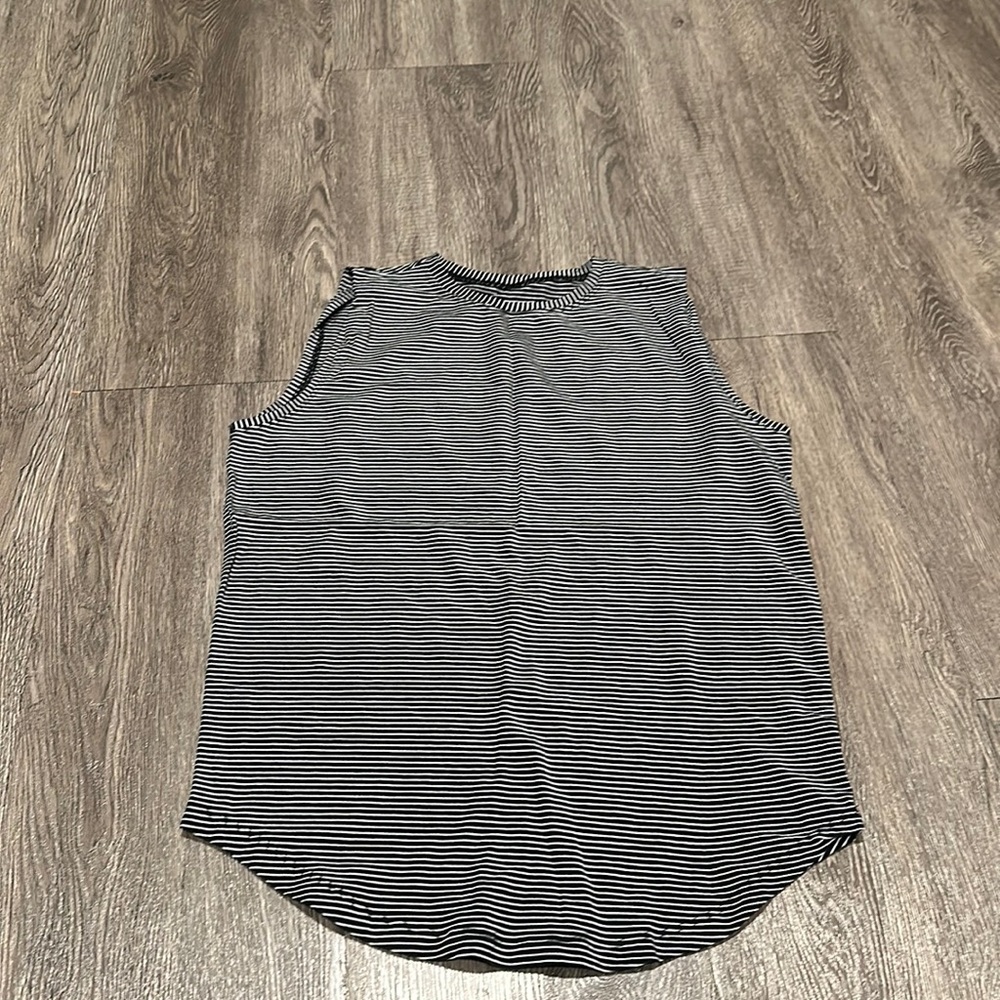 Lululemon Muscle Tank
